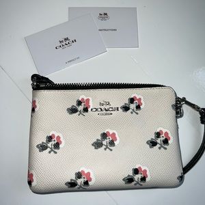 New coach wristlet